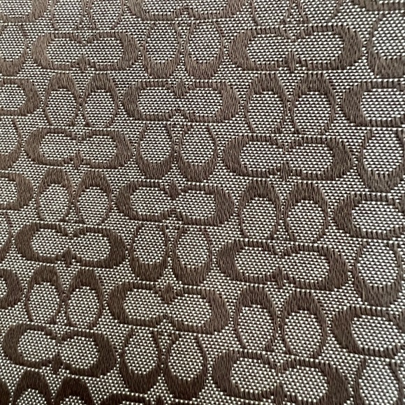 COACH signature wristlet clutch leather and fabric jacquard canvas logo material - Picture 6 of 8